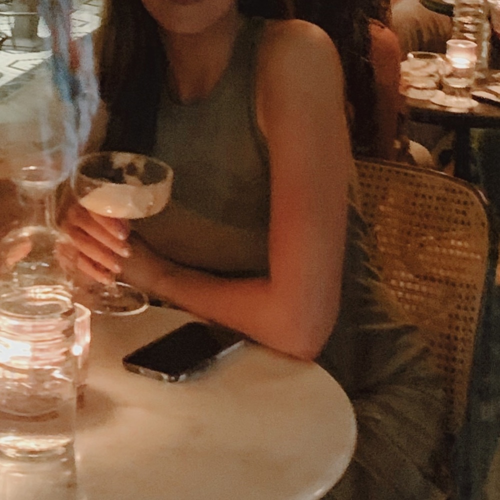Green bodycon sleeveless dress